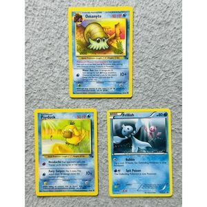 LOT‎ Of 3 Pokemon Trading Cards Omanyte Frisllish Psyduck MP-LP